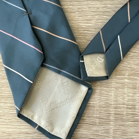 Christian Dior Men’s Silk Blue Striped Tie - Picture 4 of 4